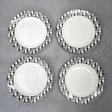 christian dior plate set
